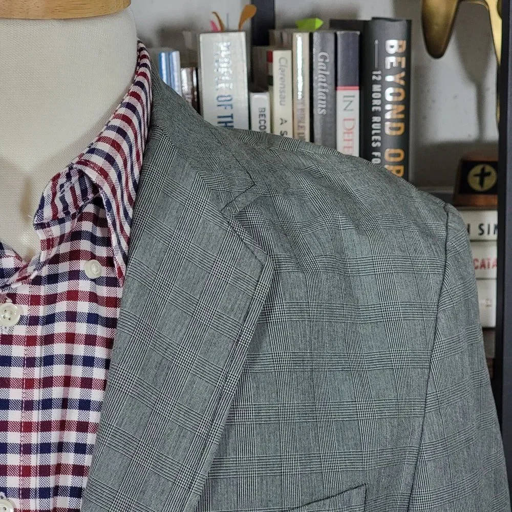 Express Men's Sport Coat‎ Blazer Two Button Gray Plaid Cotton Size 42L